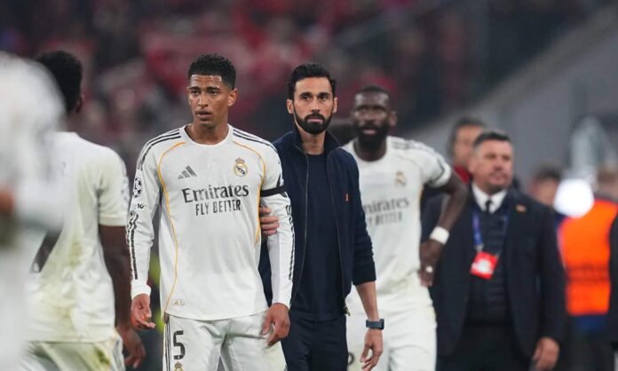 Álvaro Arbeloa y Jude Bellingham después del Bayern Múnich - Real Madrid.