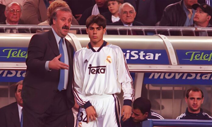 Vicente del Bosque en el banquillo del Real Madrid.
