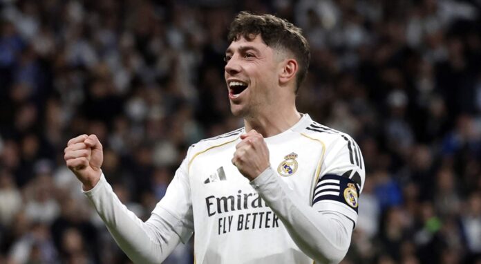 Fede Valverde se luce por la derecha