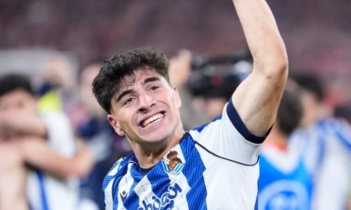 Jon Martín, celebrando la consecución de la Copa del Rey ante el Atlético.