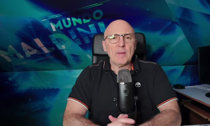 Maldini dando su opinión sobre el Real Madrid - Alavés en su canal de Youtube.