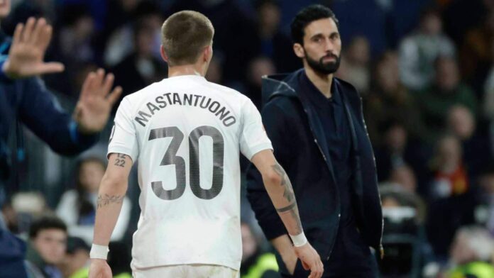 El Real Madrid decide el futuro de Mastantuono para la próxima temporada: cesión o sitio en el primer equipo