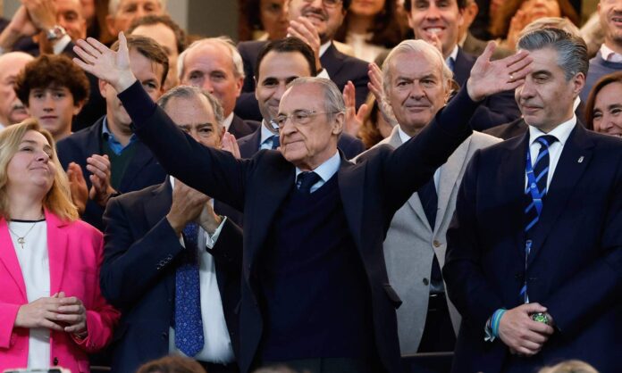 Florentino Pérez, en el palco del Santiago Bernabéu recientemente.