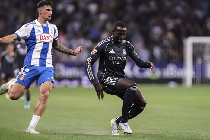 Confirmado: Ferland Mendy se opera el lunes en Francia del tendón que se lesionó en Cornellá
