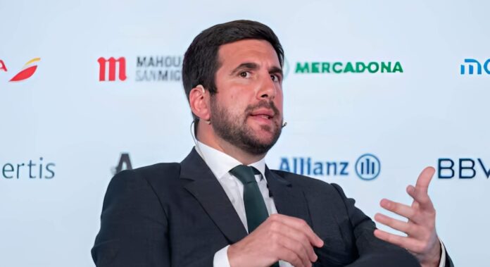 Enrique Riquelme confirma que quiere presentar algo “ilusionante” para el Real Madrid: “Estamos trabajando 24/7”