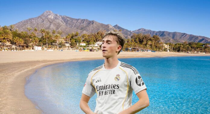 La playa que Huijsen utiliza para desconectar