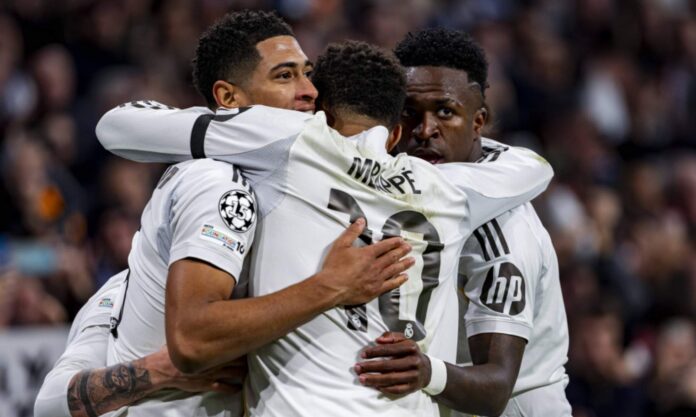 Mbappé, Bellingham y Vinicius celebran un gol 