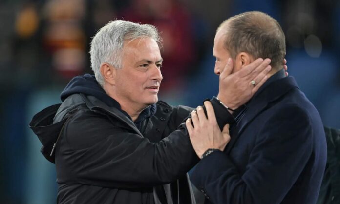 José Mourinho y Allegri durante un partido.