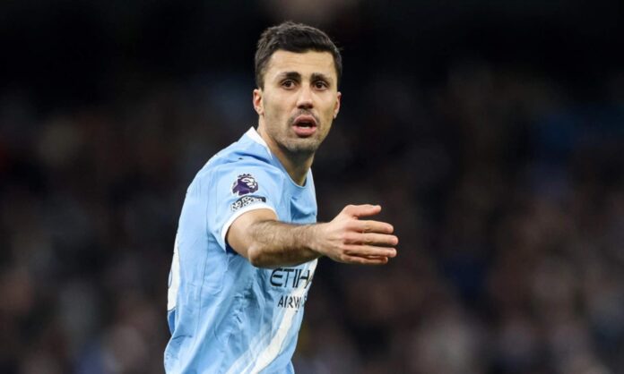Rodri Hernández, en un partido con el Manchester City durante esta temporada.