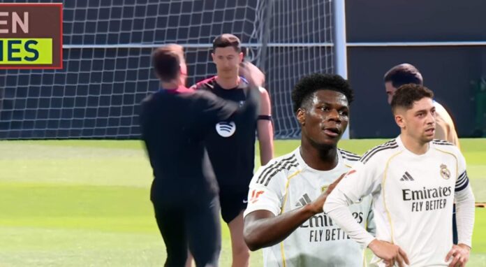 El Barcelona simula una pelea para reírse del Real Madrid