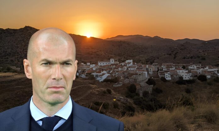 El refugio de Zidane en Andalucía: un pueblo de 64 habitantes, con un sendero y vistas a la sierra de Cabrera