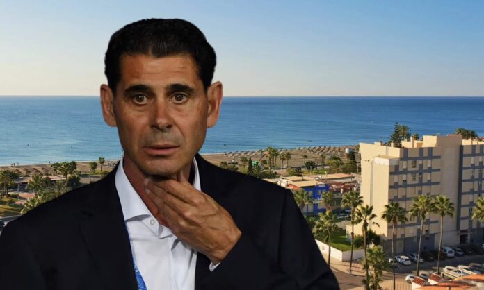 El refugio de Fernando Hierro en un pueblo del sur: 86.000 habitantes, 25 kilómetros de costa y un castillo del siglo X con vistas al Mediterráneo

