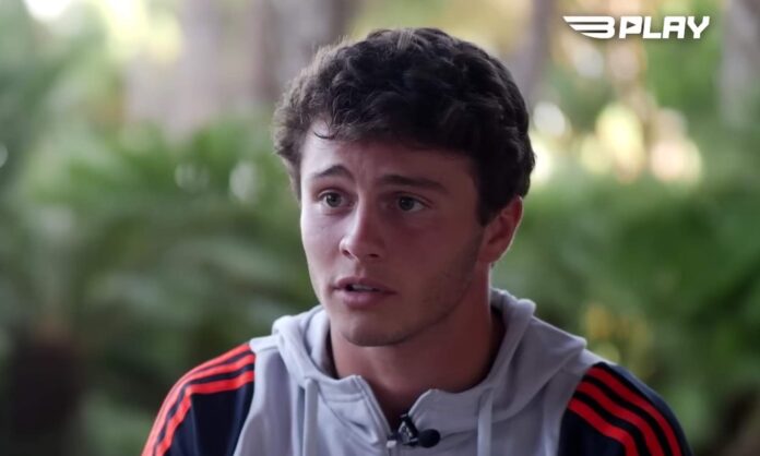 Joao Neves, futbolista, sobre su infancia: 