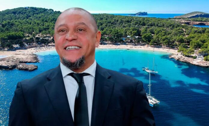 La playa escondida donde desconecta Roberto Carlos (53 años): 250 metros de arena blanca, aguas cristalinas e ideal para bucear

